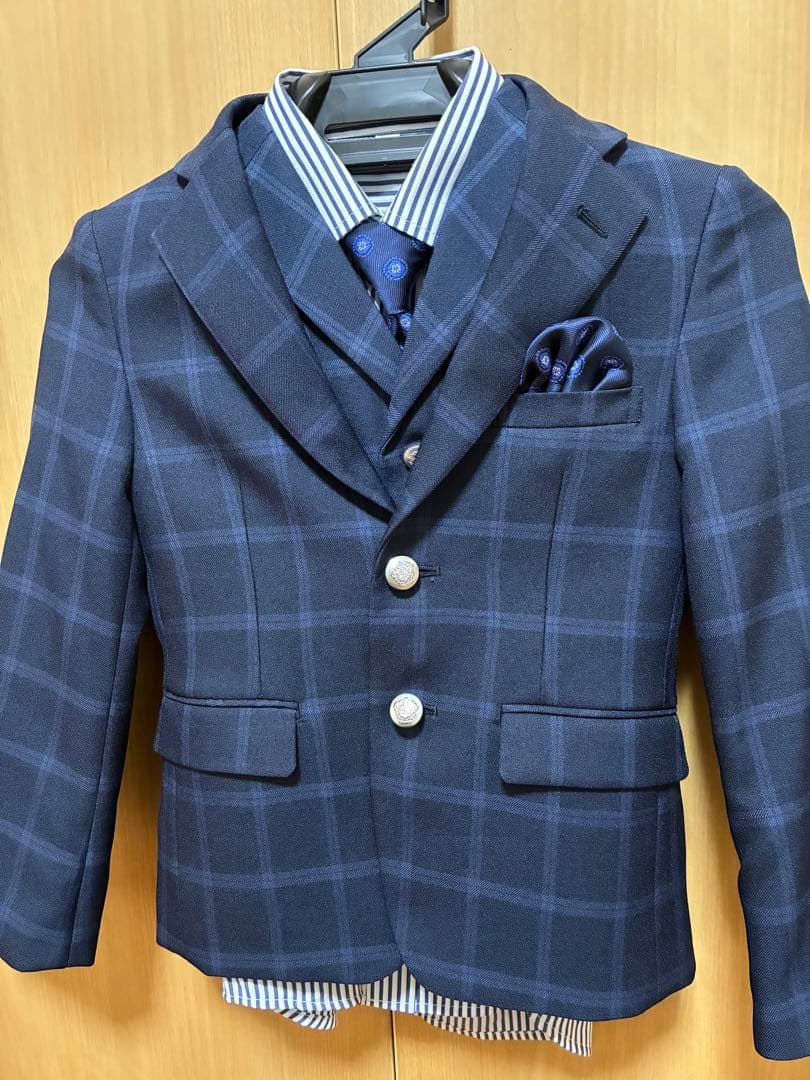 キッズ フォーマルスーツ ネイビー チェック120センチ　美品　7点セット