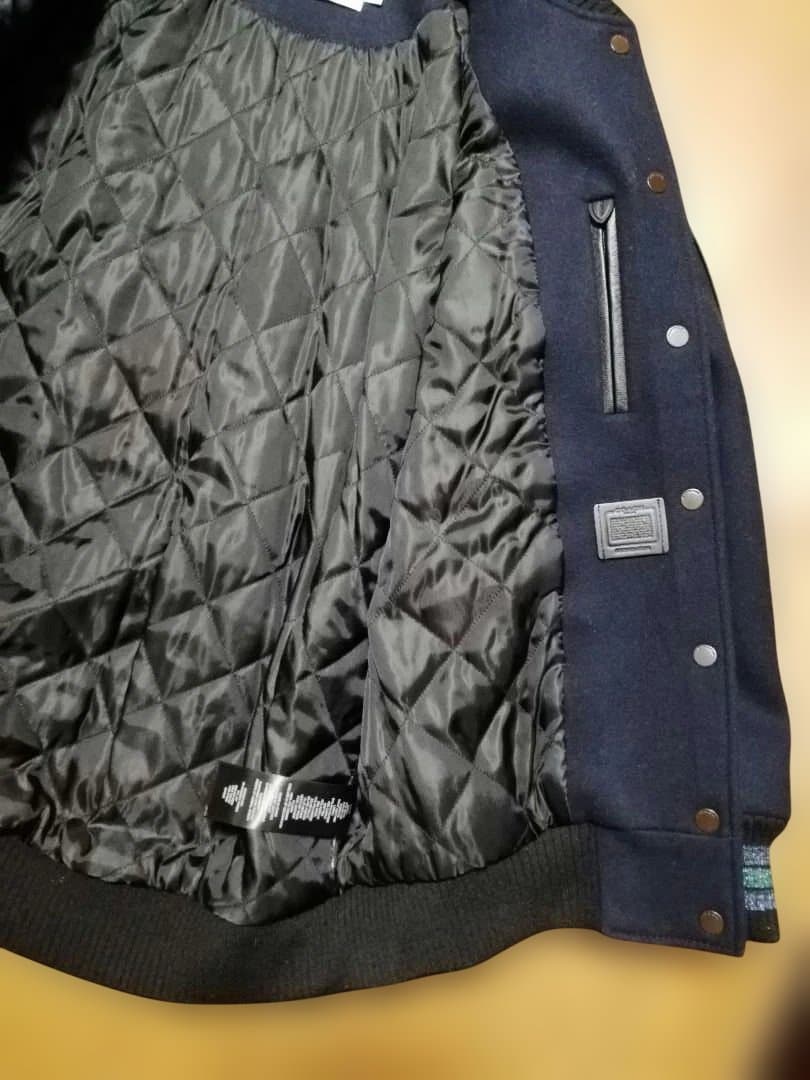 COACH ネイビー スタジャン サイズS