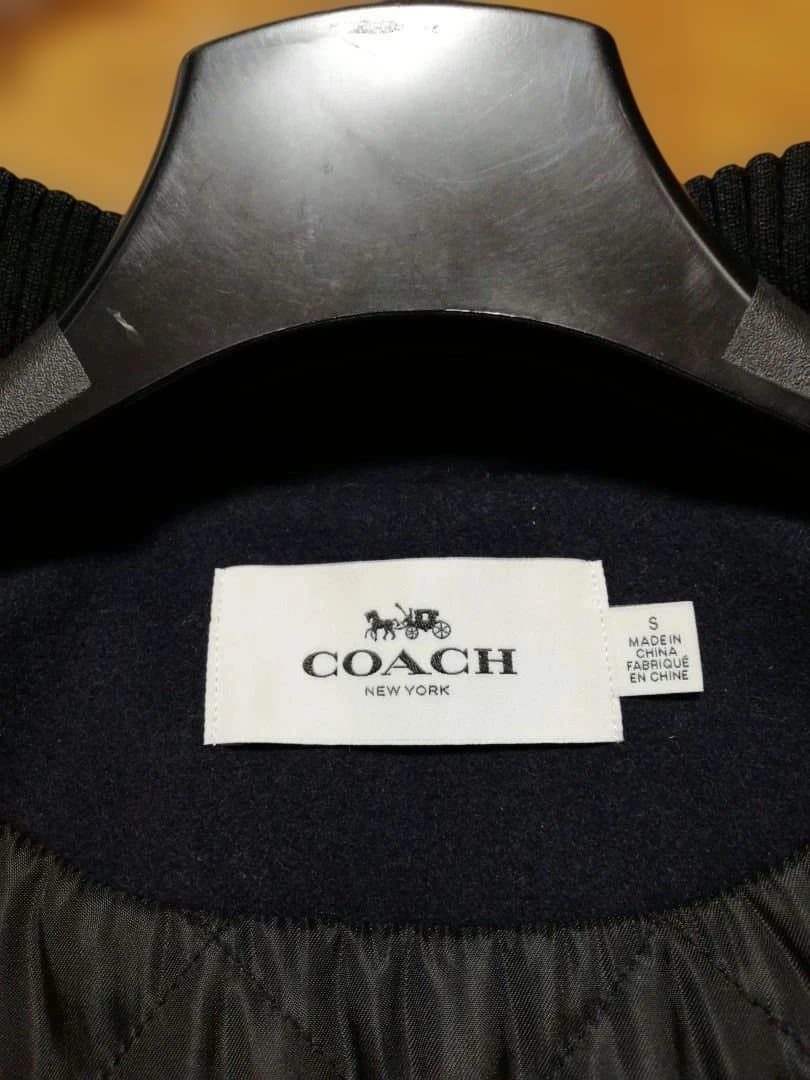 COACH ネイビー スタジャン サイズS