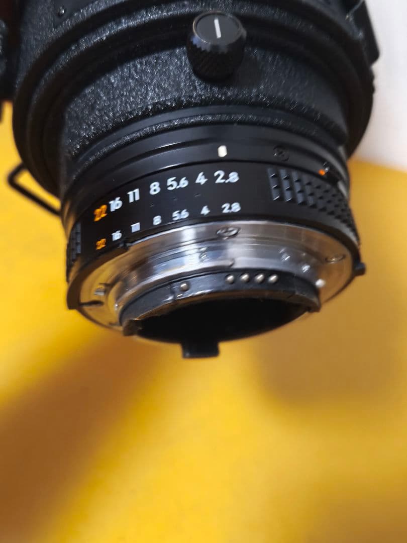 最終価格　Nikon ED AF NIKKOR 300mm F2.8　単焦点