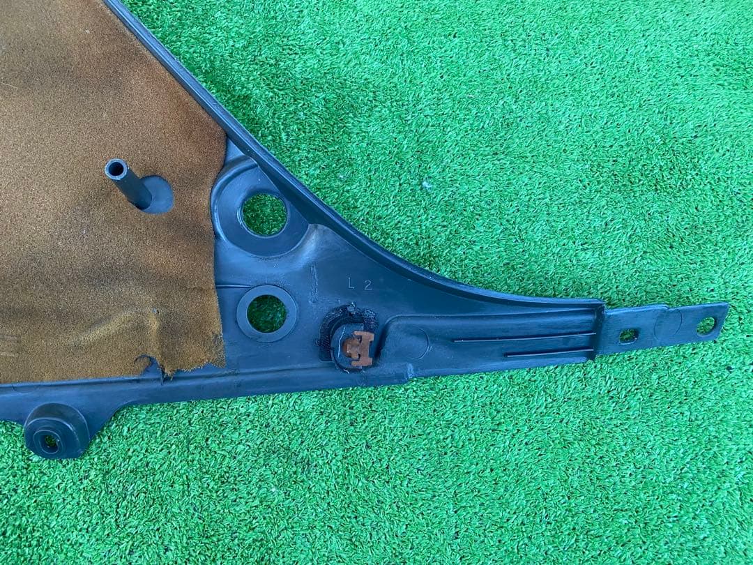 マツダ RX7 FC3S 後期　純正 右左リア ピラートリム