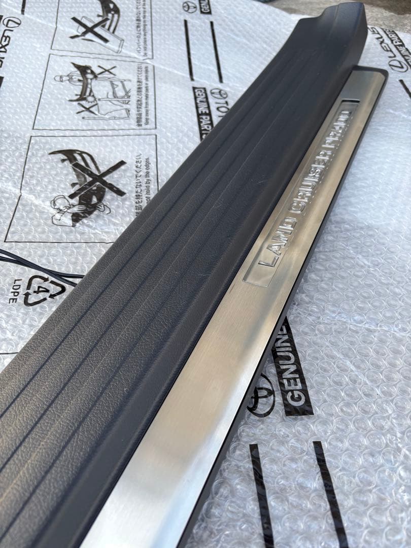 150後期プラド　スカッフイルミネーション