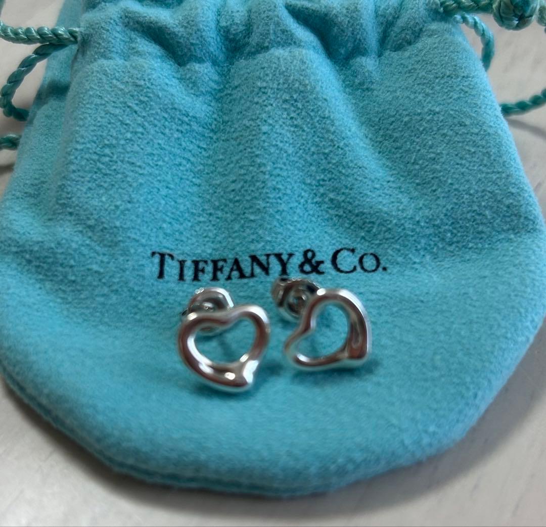 Tiffany & Co. ハート型ピアス