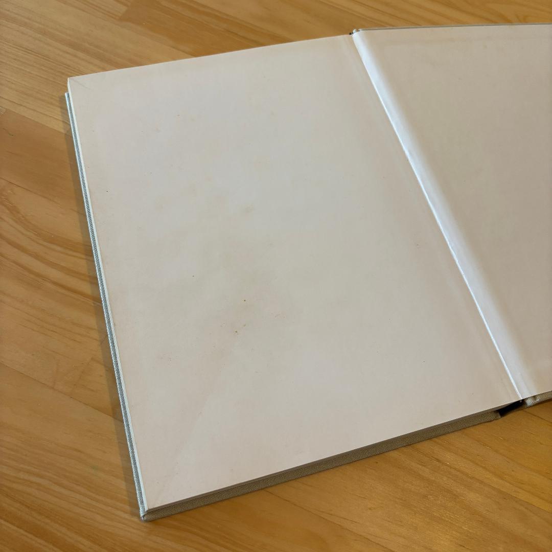 アート・デザイン・音楽 Ellsworth Kelly - Self Portrait Drawings