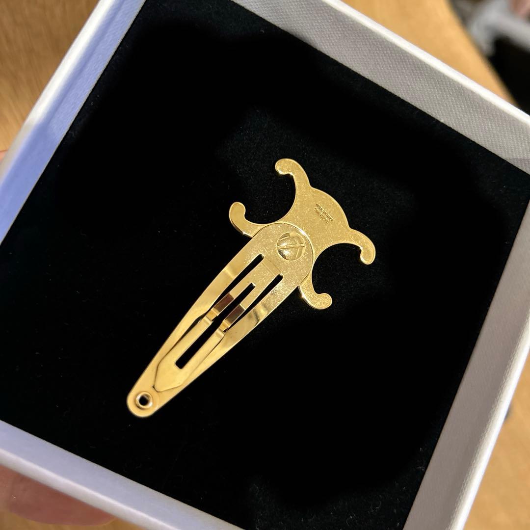 CELINE スナップ ヘアクリップ 一個売り　ゴールドフィニッシュ ブラス