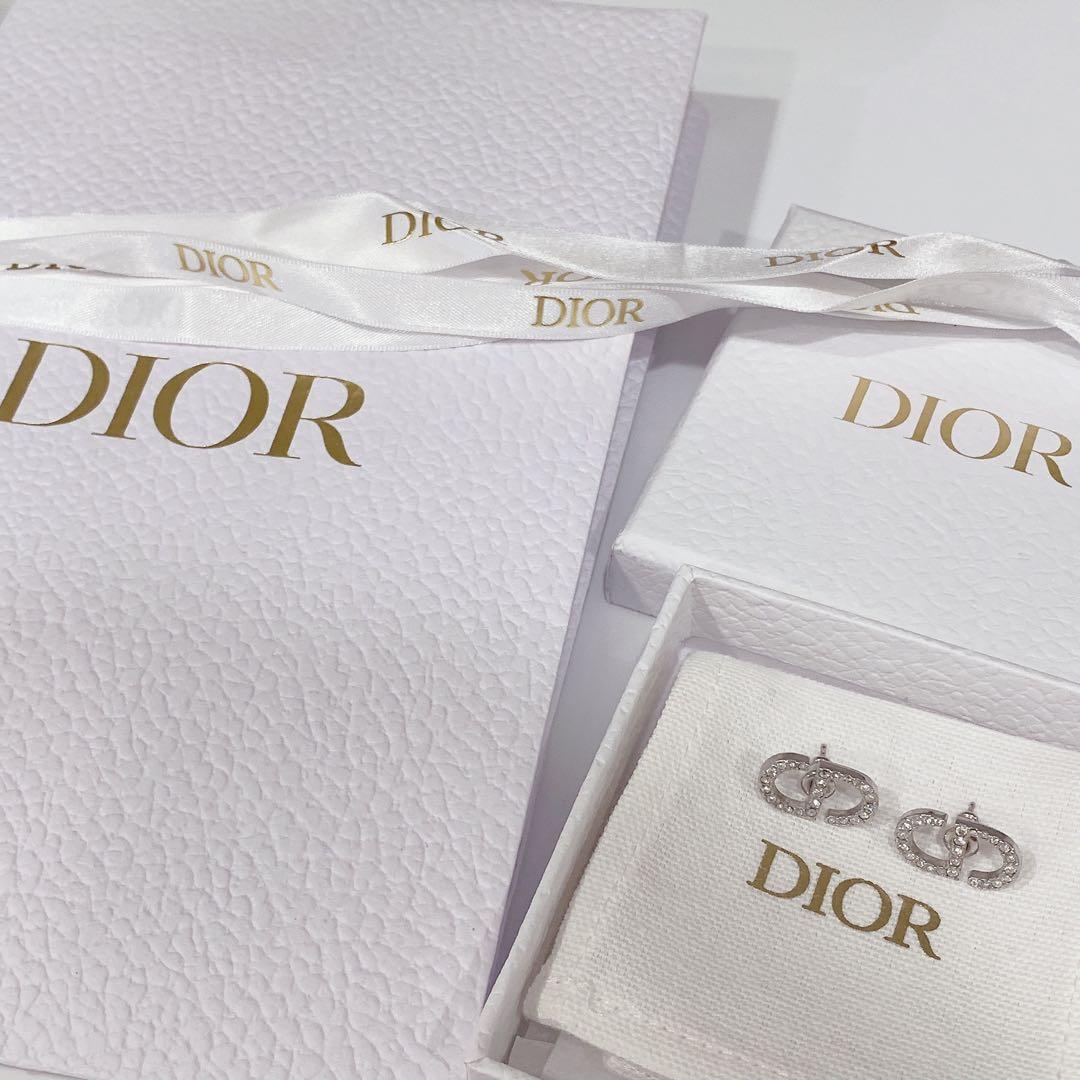 【1/31 23:59までの出品】Petit CD スタッドピアス