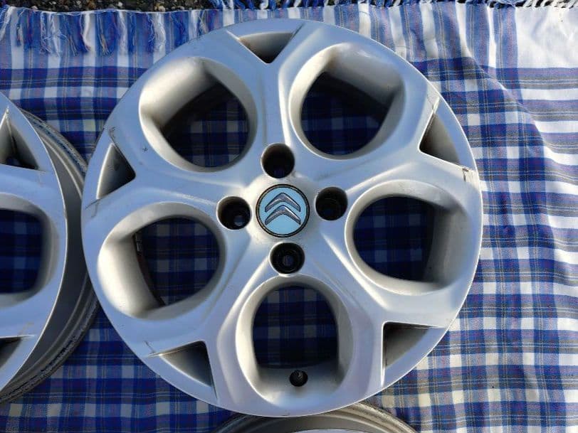 ②シトロエンC3 純正16インチホイール 2本/4本同時購入必須 ※説明必読