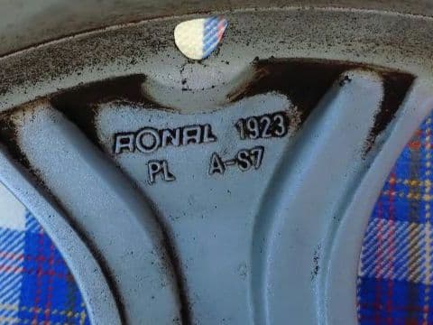 ②シトロエンC3 純正16インチホイール 2本/4本同時購入必須 ※説明必読