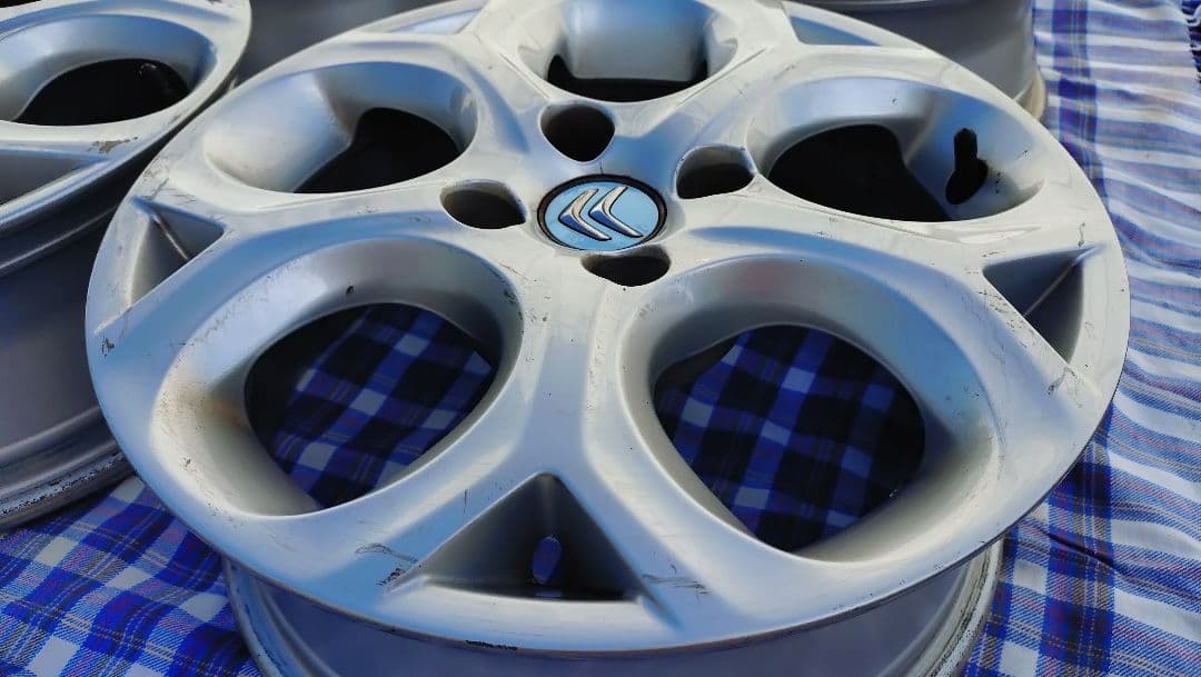 ②シトロエンC3 純正16インチホイール 2本/4本同時購入必須 ※説明必読