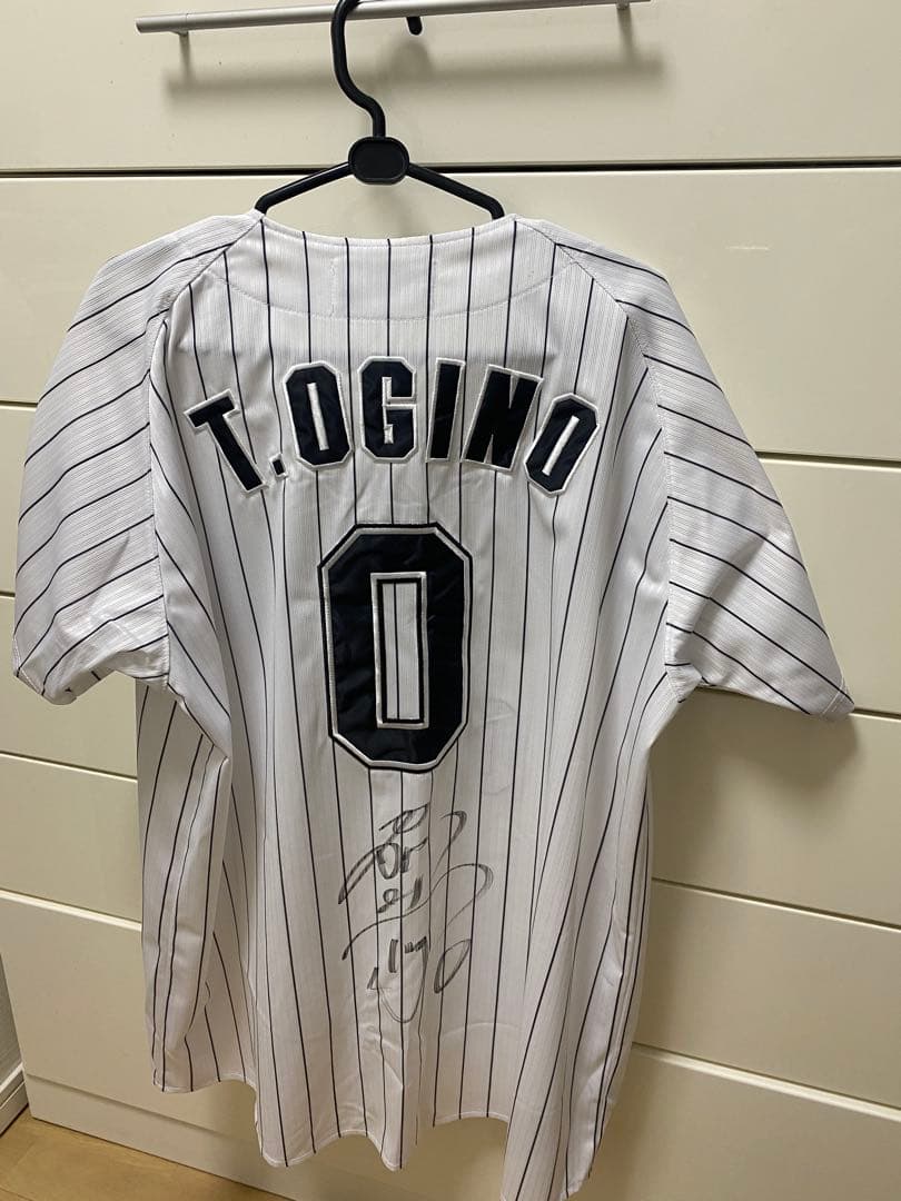 元千葉ロッテマリーンズ　荻野貴司選手　サイン入りユニフォーム　Lサイズ