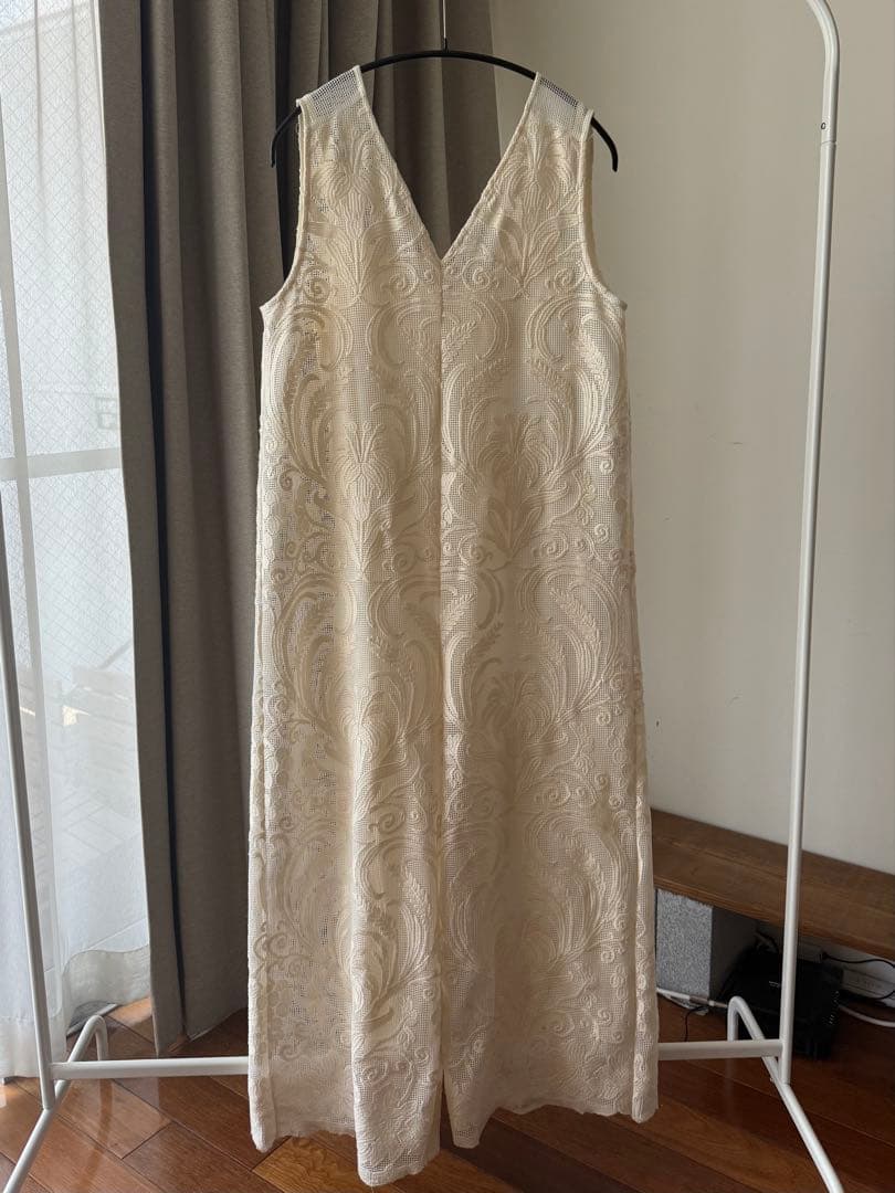 Ameri VINTAGE CHLOE V NECK ROMPERS アイボリー