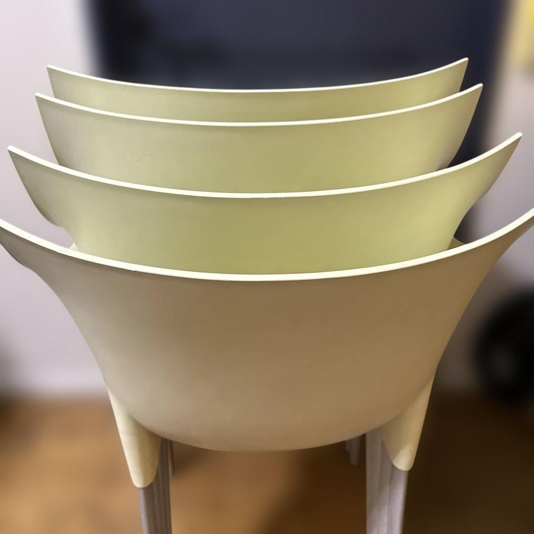 (大阪市中央区引き取り限定・4脚まとめ売り)Kartell | カルテル 椅子