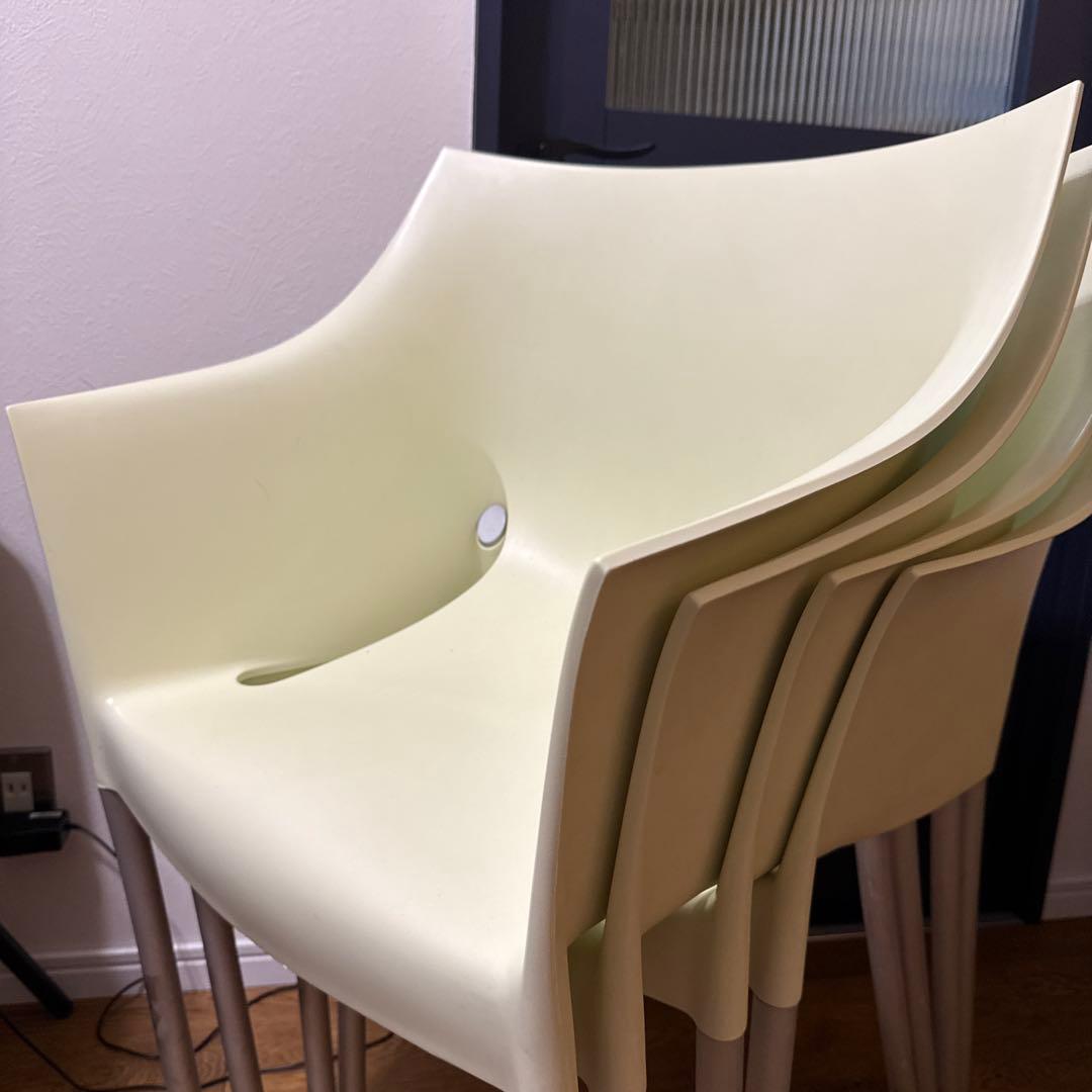 (大阪市中央区引き取り限定・4脚まとめ売り)Kartell | カルテル 椅子