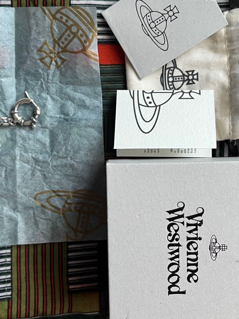 Vivienne Westwood PAULIANA シングルピアス