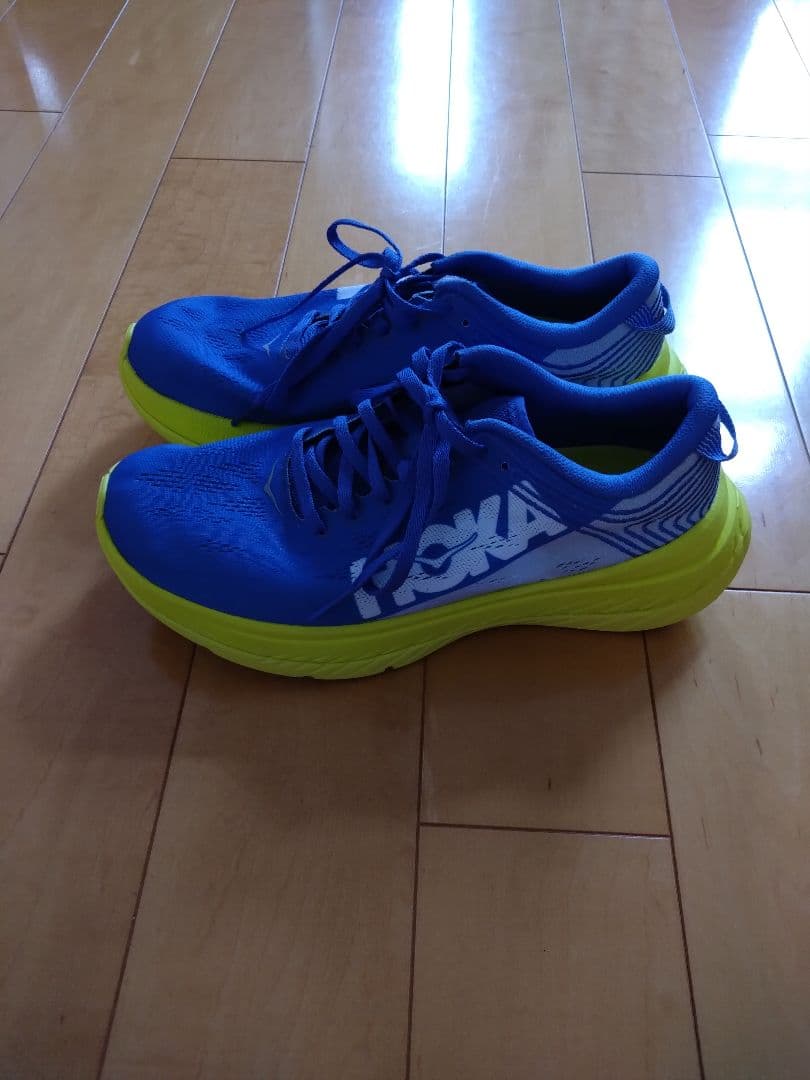 パ*ダ様 美品　ホカオネオネ　カーボンX　25.5