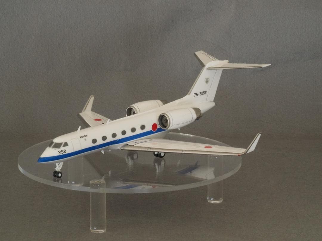 （Taccさん専用）【塗装済完成品】1/144 航空自衛隊U-4