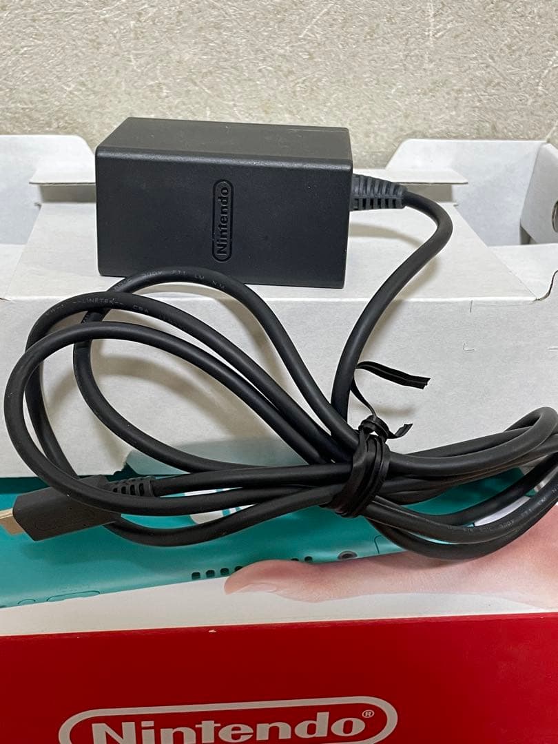 任天堂　Switch rite ターコイズorどうぶつの森ソフトのセット