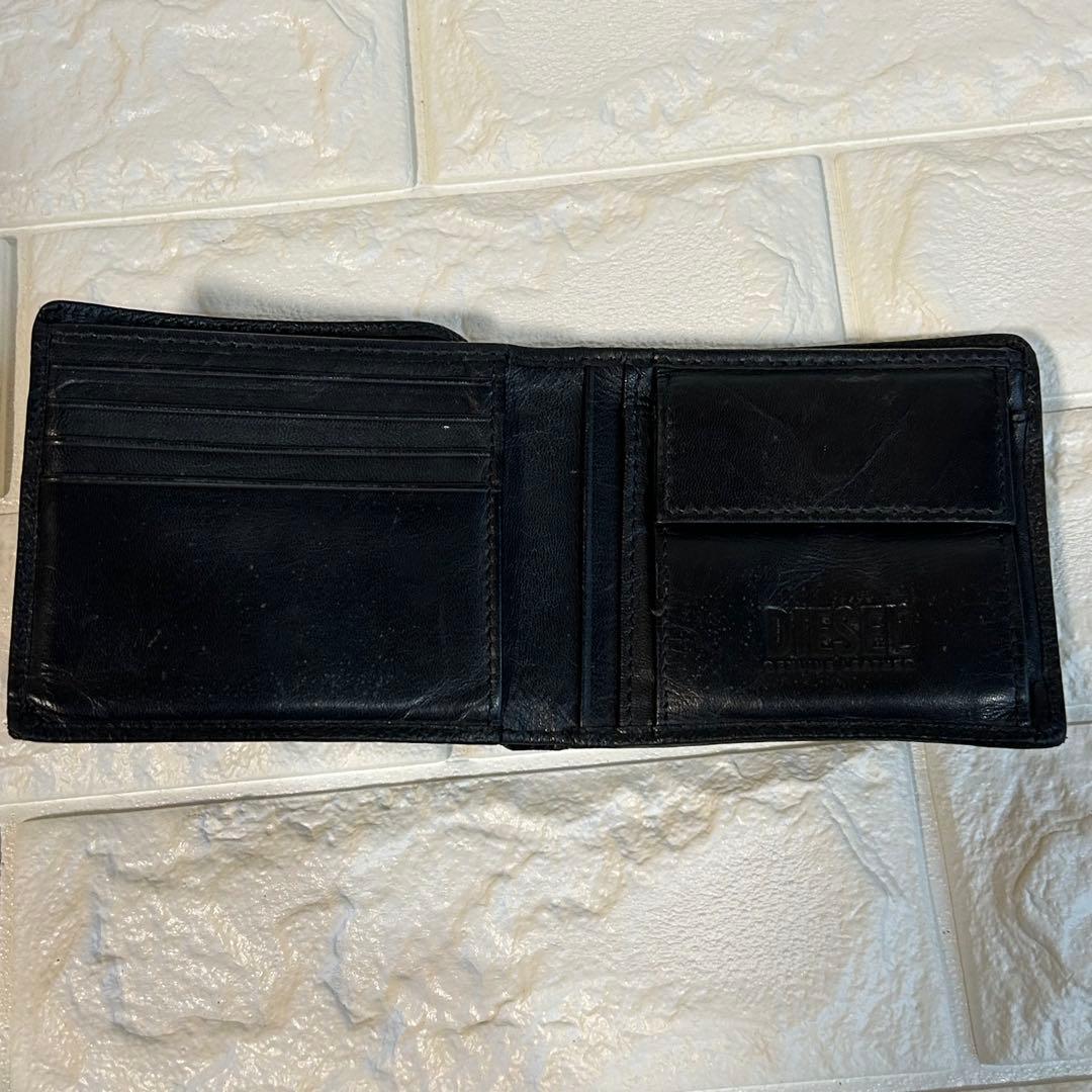 DIESEL ブラック　2つ折り財布