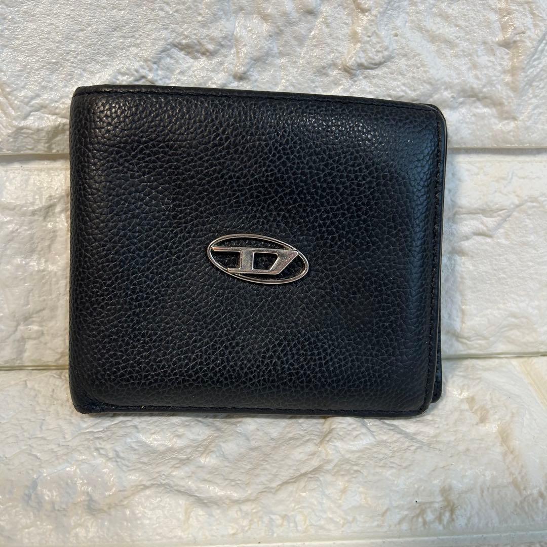 DIESEL ブラック　2つ折り財布