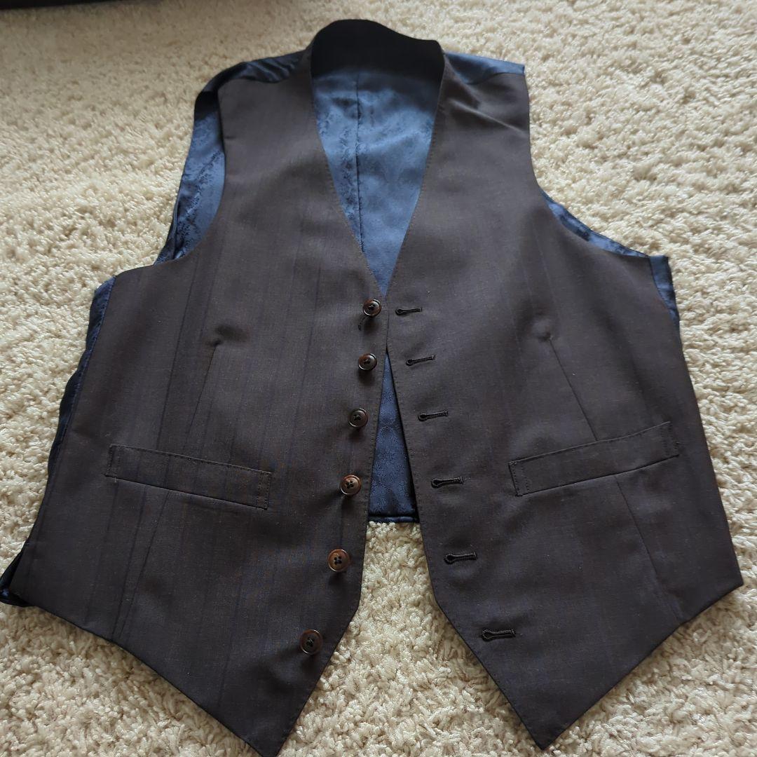 ハーデス　【山形屋】未使用スリーピーススーツ　生地:ドーメル