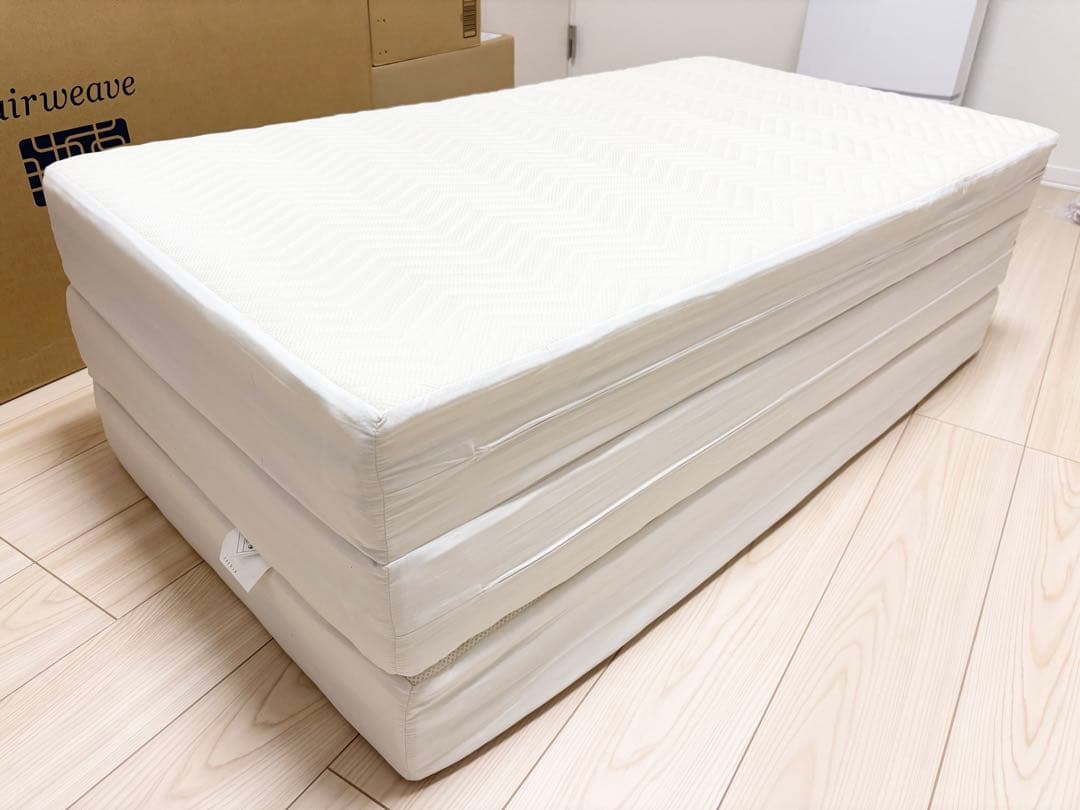 雲のやすらぎプレミアム　三つ折り　セミダブル