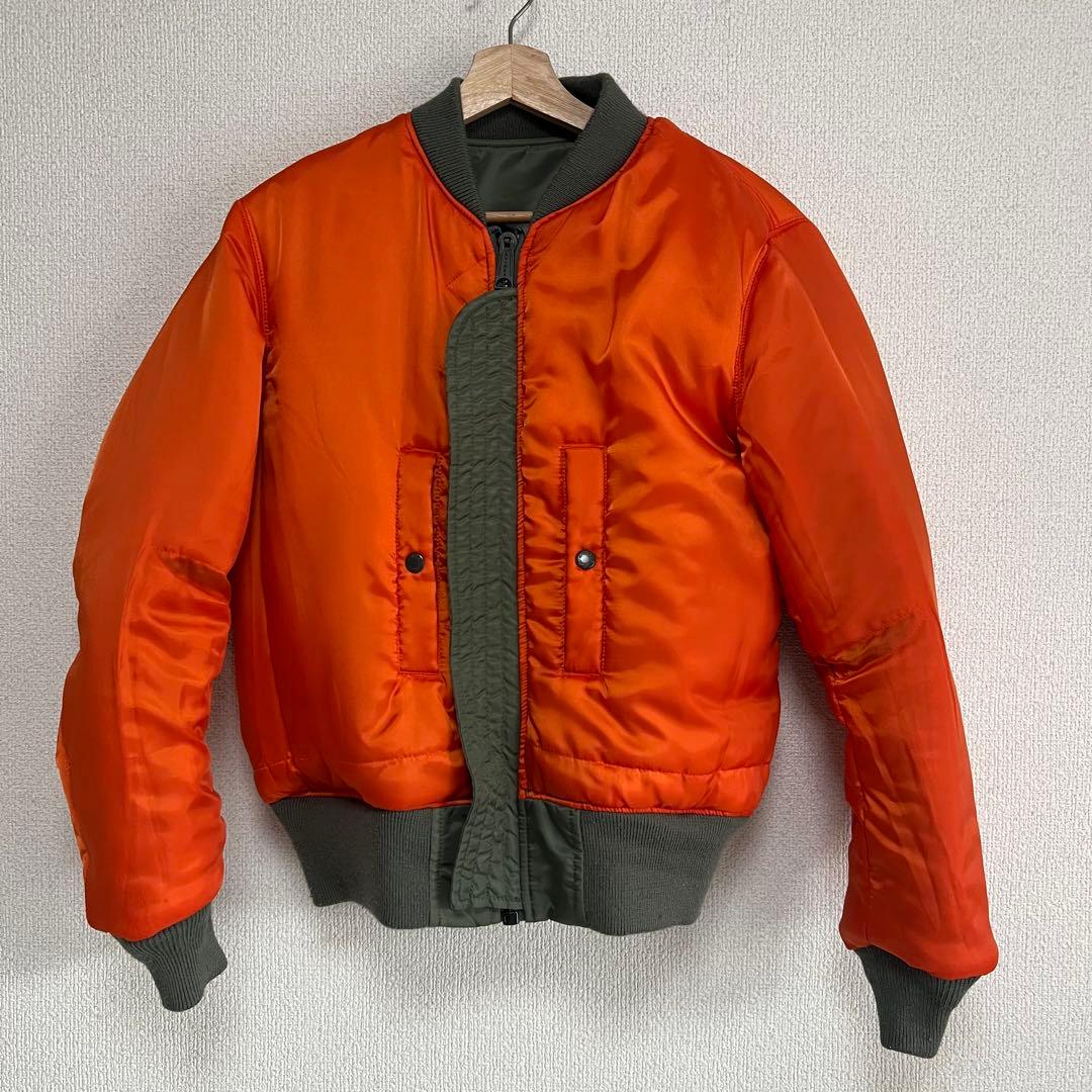 M*i様 AVIREX MA-1 フライトジャケット M カーキ 背面ロゴ バッ