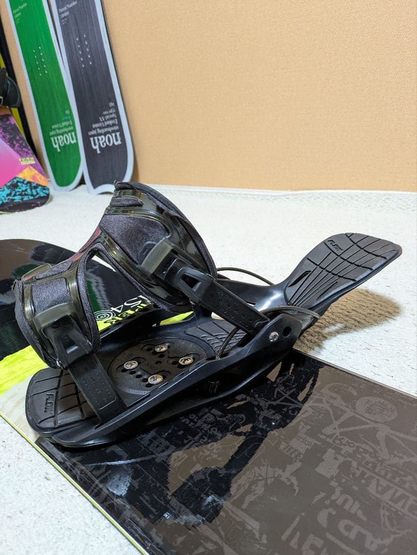 2点ともFLOWで相性良し！リアエントリーが便利な足回り2点セット！