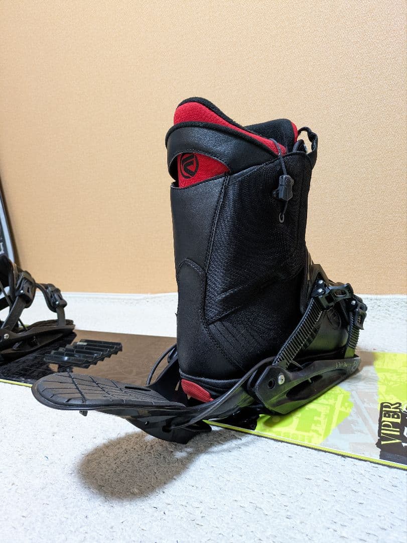 2点ともFLOWで相性良し！リアエントリーが便利な足回り2点セット！