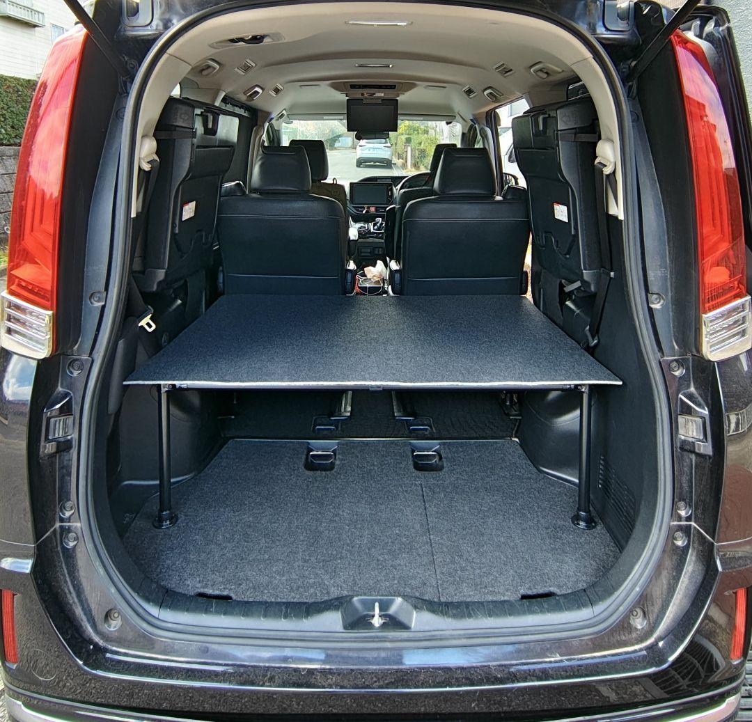 マットつき　80系　ヴォクシー、ノア、エスクァイア　収納　ベッドキット　車中泊