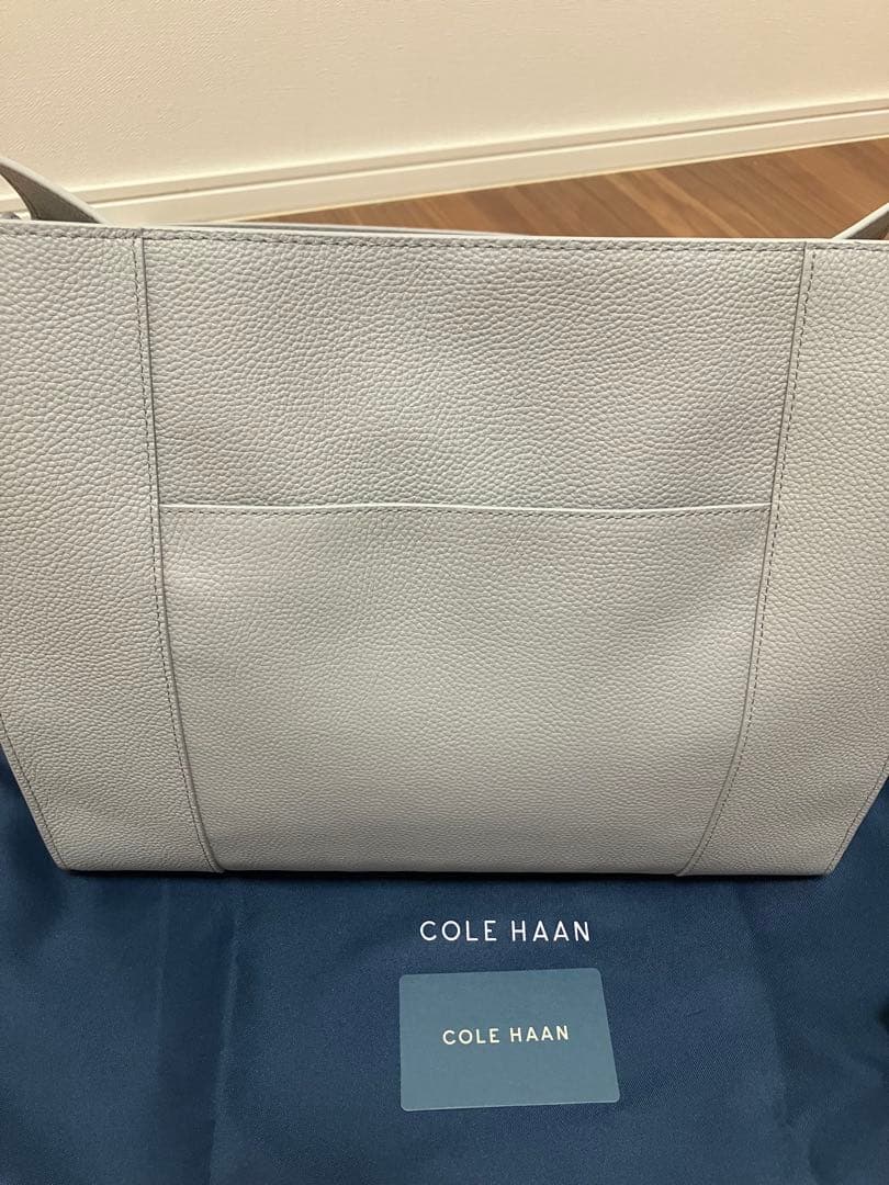 新品！COLE HAAN グレー ショルダーバッグ　　2WAY