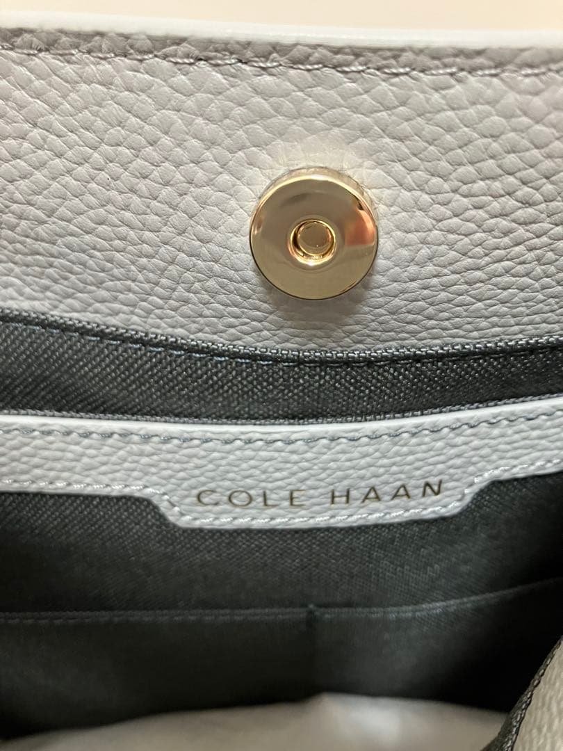 新品！COLE HAAN グレー ショルダーバッグ　　2WAY