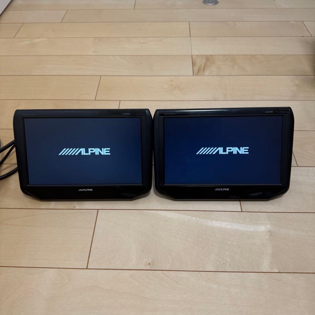 ALPINE 9型WSVGAヘッドレスト取付けリアビジョン2台パック SSA9T