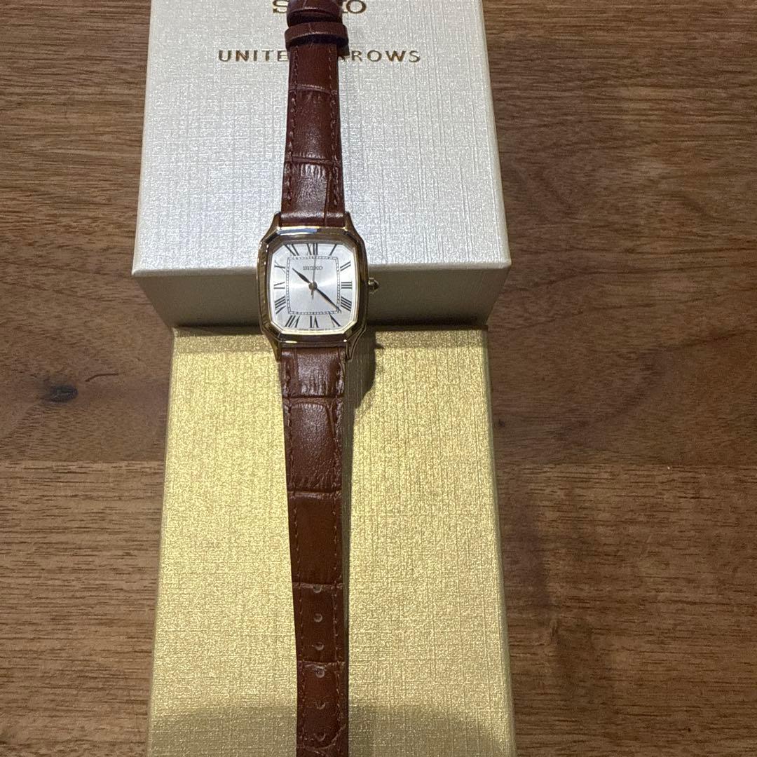 UNITED ARROWS 【別注】＜SEIKO＞スクエア レザー 腕時計