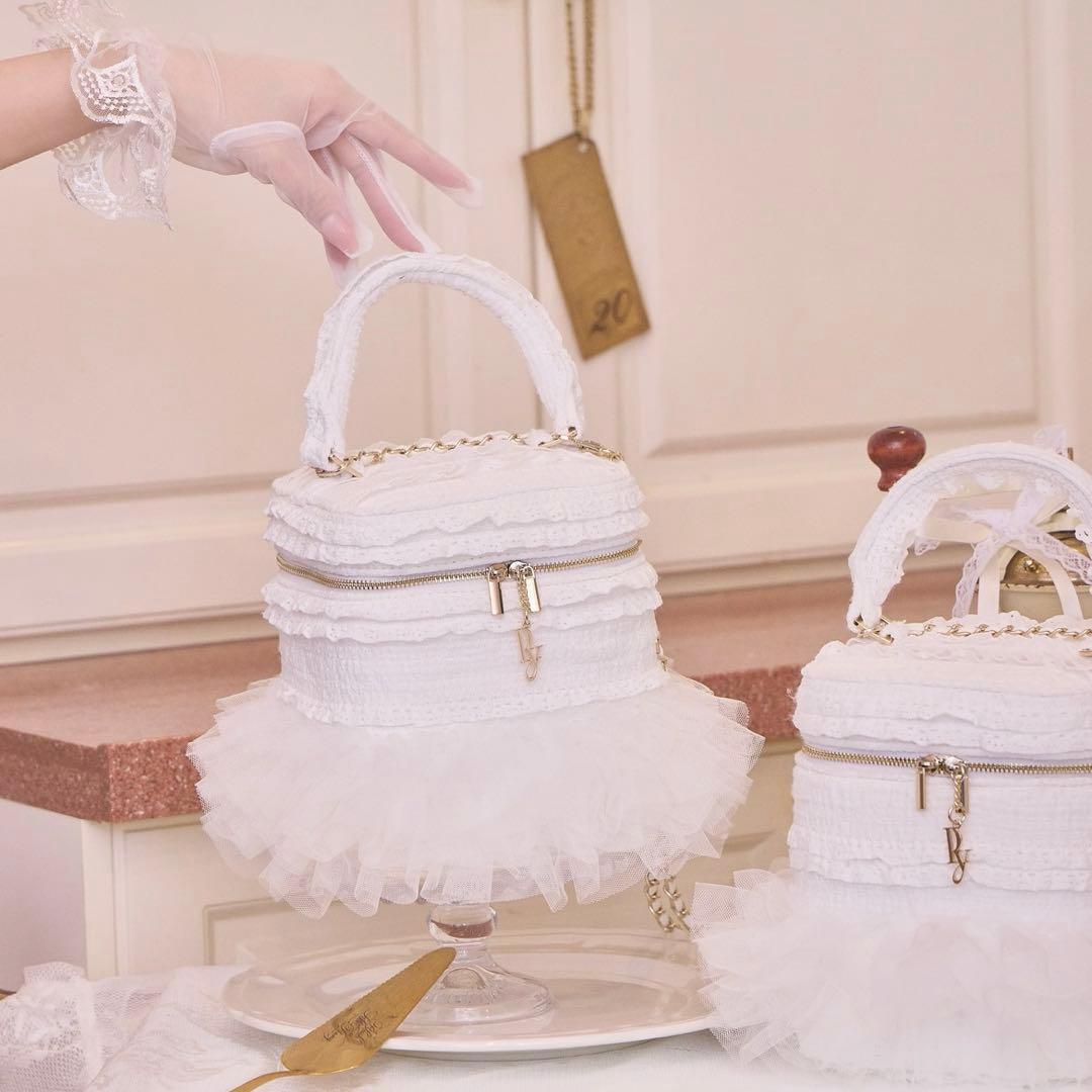 バッグ MINETTE HOLIDAY CAKE VANITY BAG