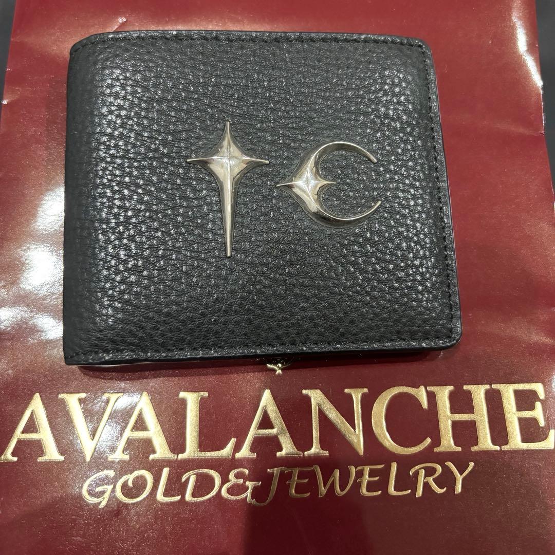 Thug Club 二つ折財布