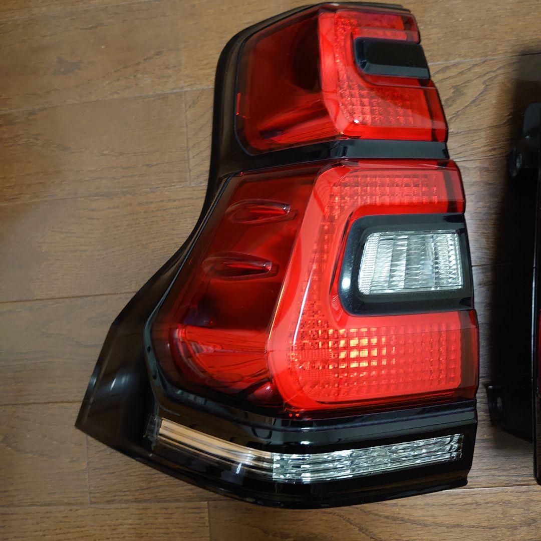 プラド１５０後期トヨタ純正テールランプ/プラド/HILUX/トヨタ/TOYOTA