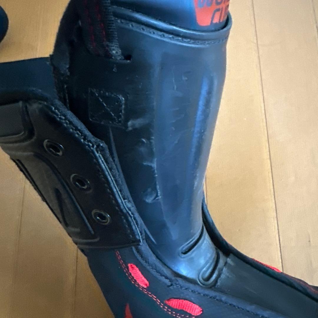 ATOMIC REDSTER STI 130 スキーブーツ レッド