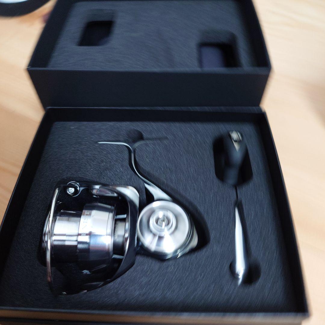 Daiwa EXIST LT4000-XH スピニングリール