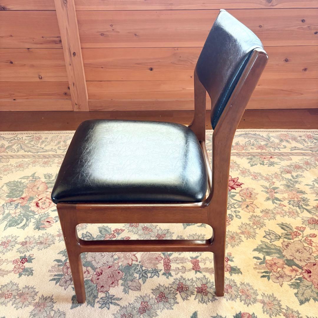 【カリモク60+ ダイニングチェア】②　2脚セット可　日本製　レザー