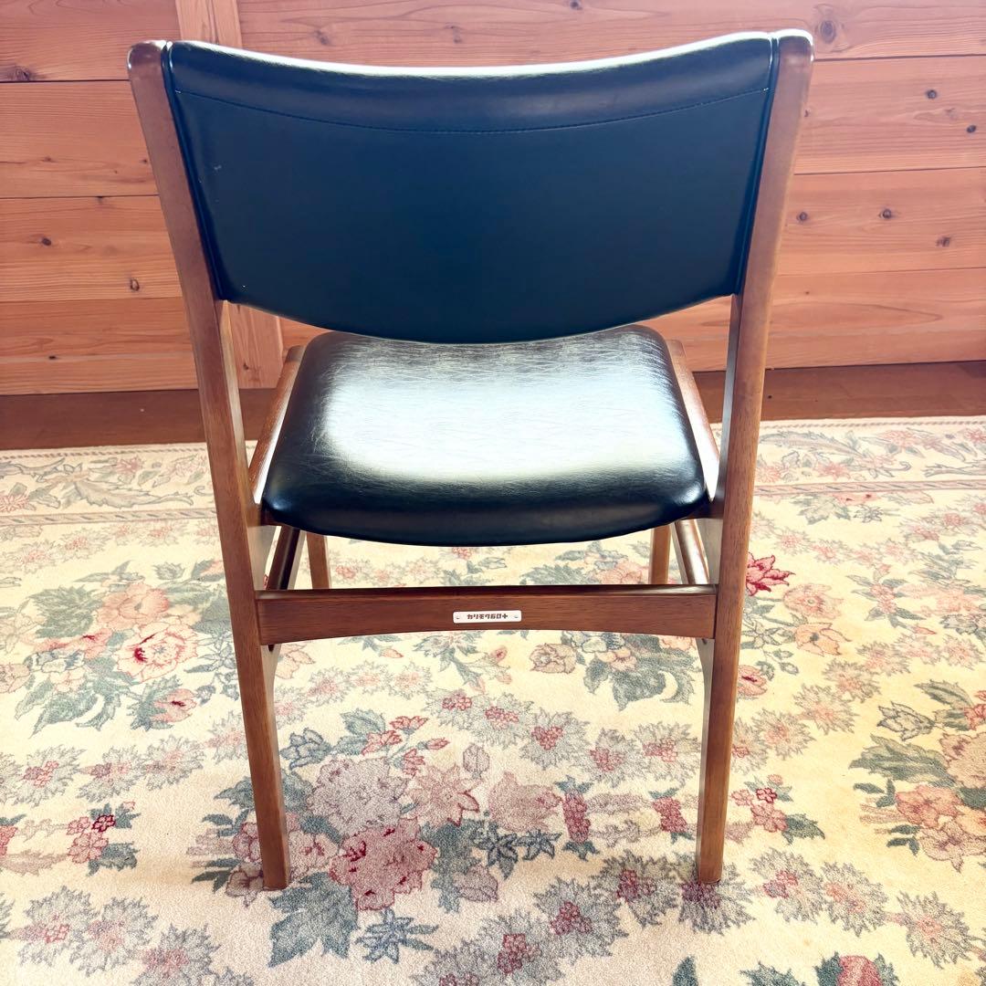 【カリモク60+ ダイニングチェア】②　2脚セット可　日本製　レザー