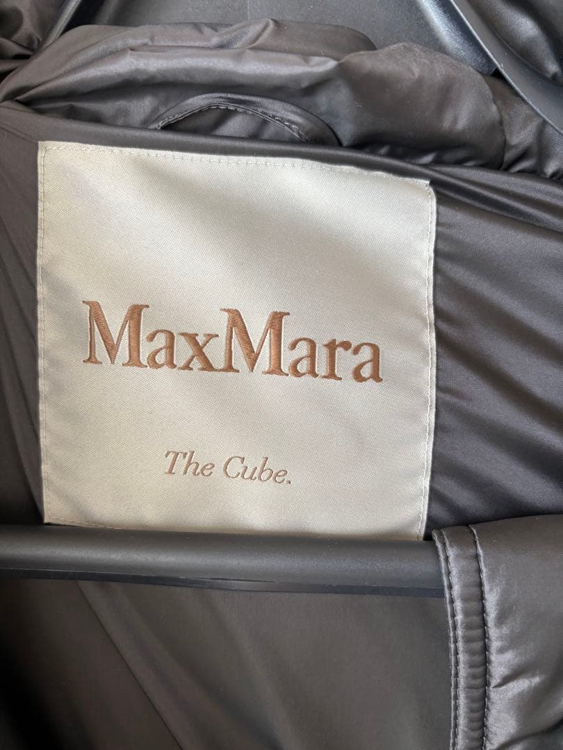 美品✳︎MaxMara THE CUBE テクニカルキルティング ロングジレ
