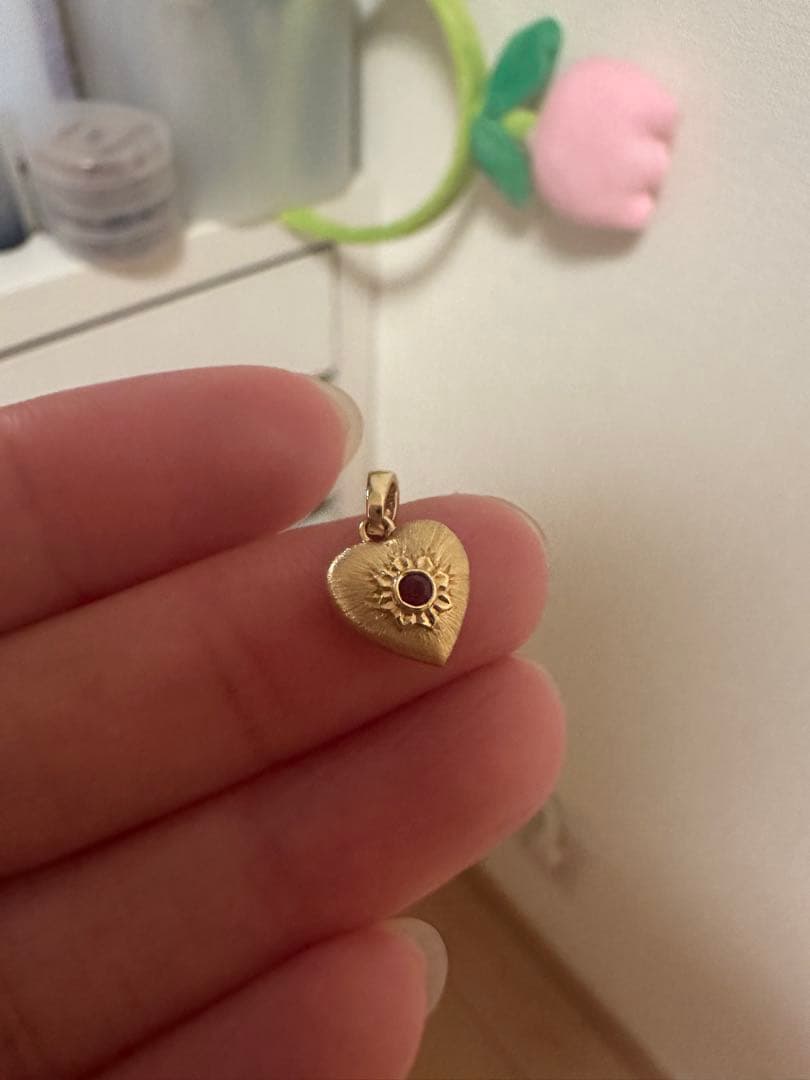 K18YG ペンダントのみ　ルビー0.05ct