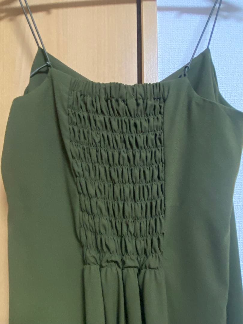 AMERI GLITTER FRILL COLLAR DRESS カーキ