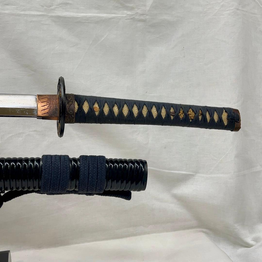【模造刀】二本差し 太刀 脇差 藤巻 鞘 風景 鍔