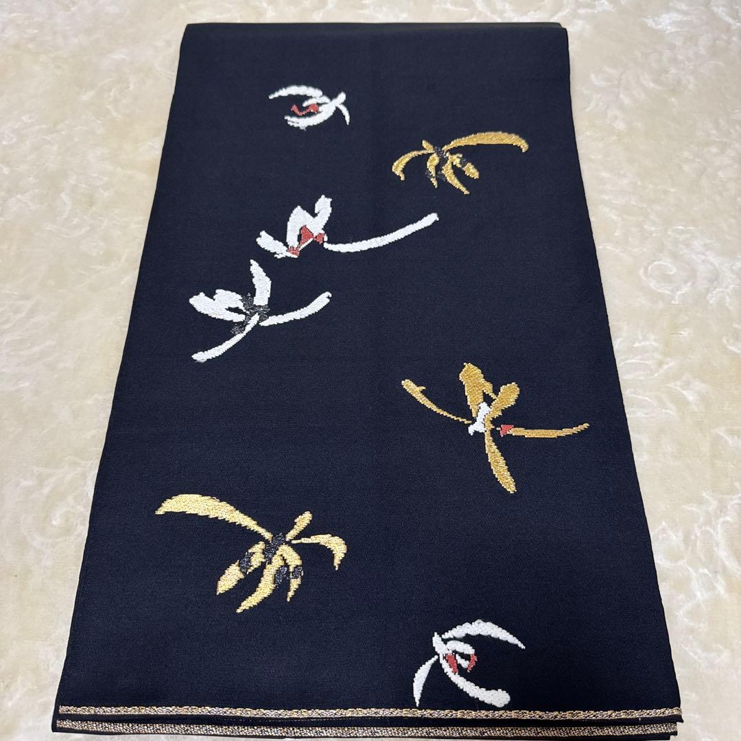 龍村平蔵製　本袋帯　黒地　金銀糸　秀繭錦