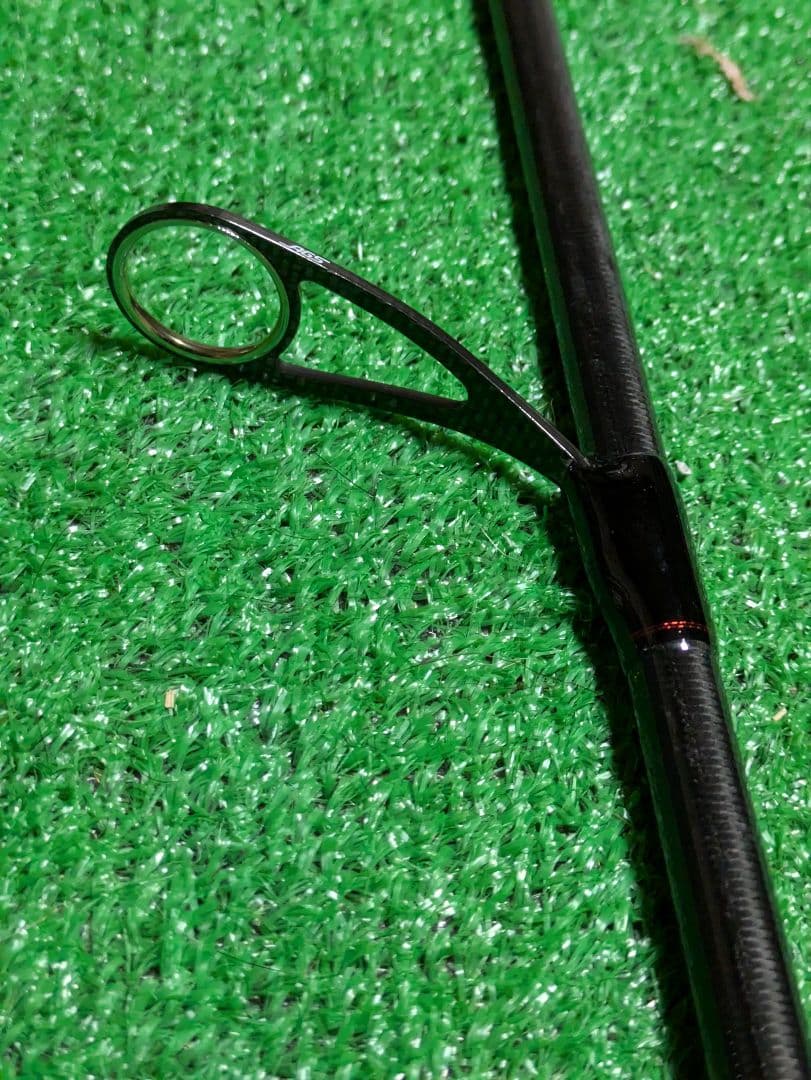 トシ。極美品　24オーバーゼアEX109ML/M サーフフィネス