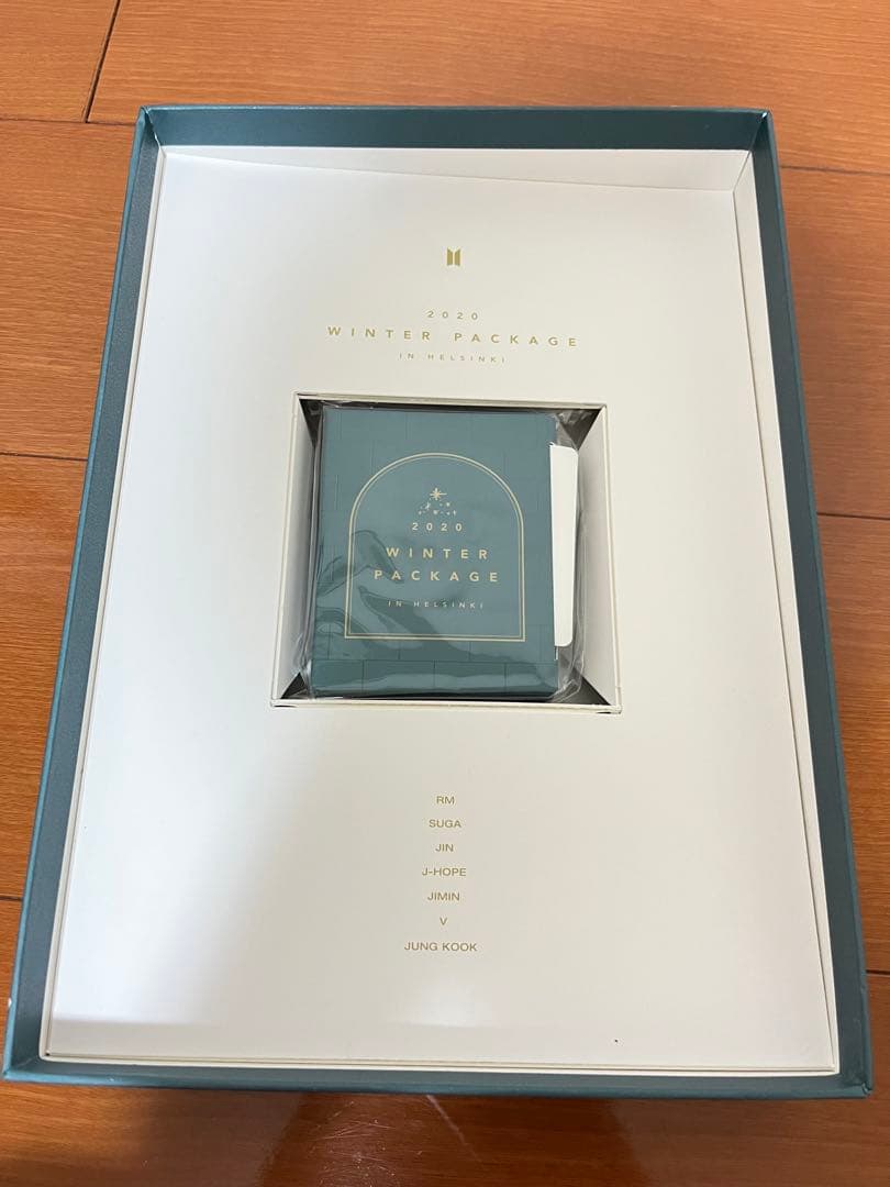 K-POP・アジア BTS 2020 WINTER PACKAGE IN HELSINKI