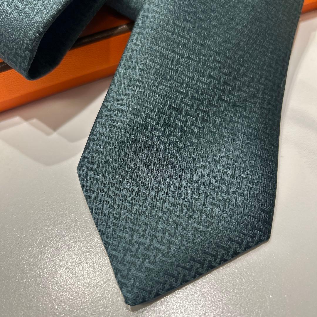 HERMES 総柄 ネクタイ ディープグリーン 新品未使用 タグ付き