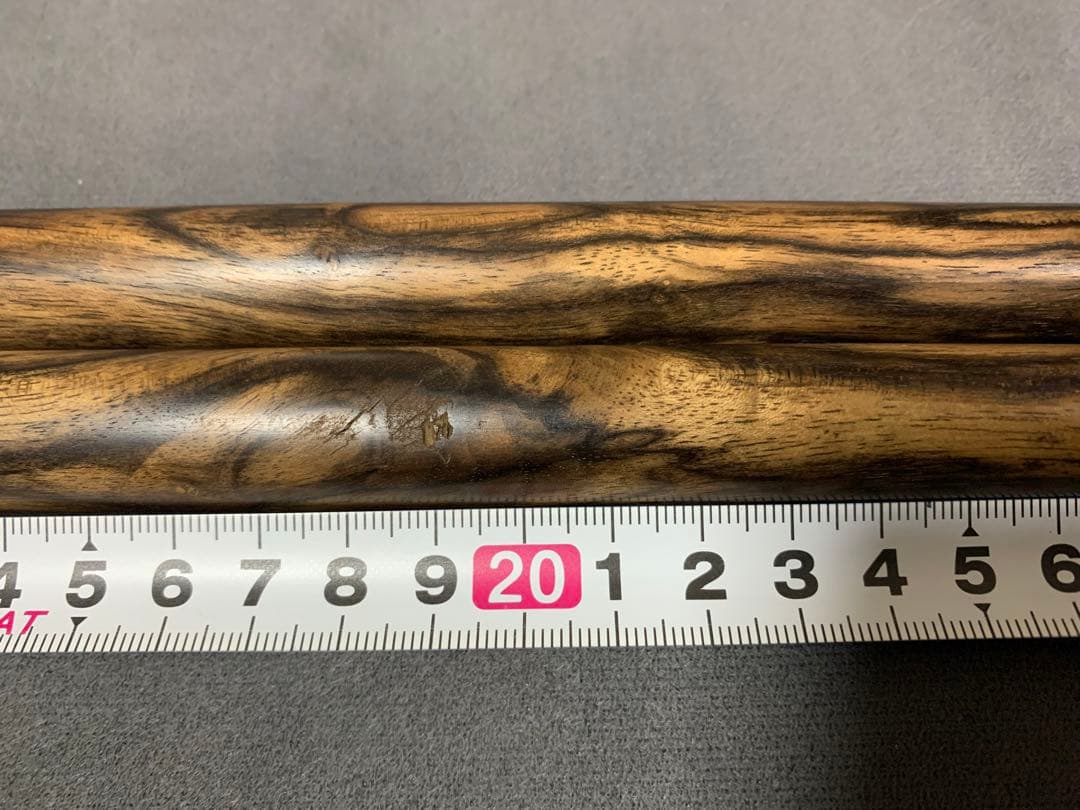 銘木マイバチ　黒柿