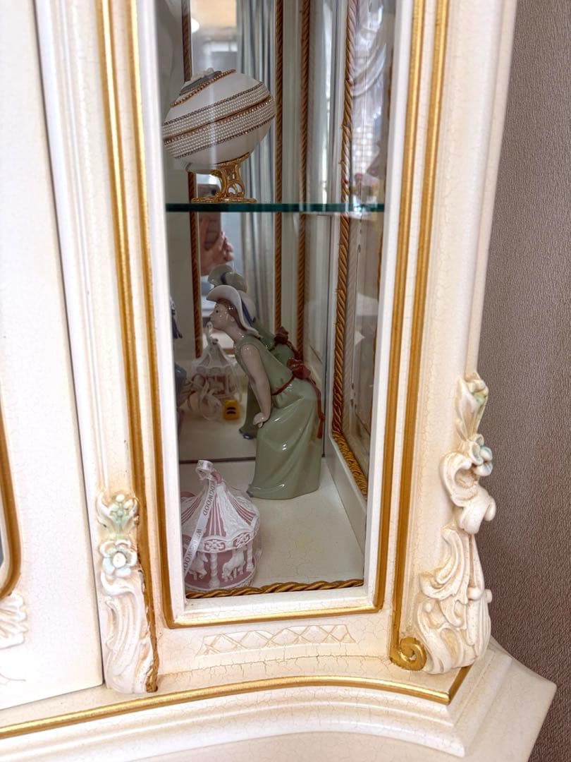 シリック　キャビネット　イタリア製家具　ロココ調　ヨーロピアン　白家具　希少